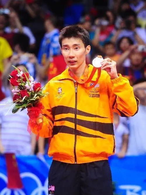 开云体育登录-中国羽毛球队强势印度羽毛球队，李宗伟惊艳世界