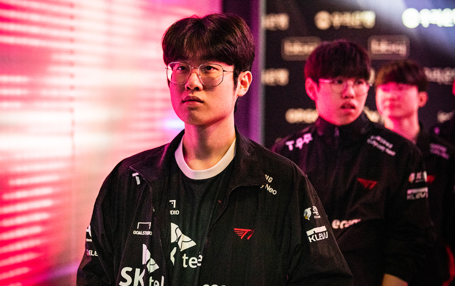 开云体育中国-XL完胜T1，Zeus完成帽子戏法