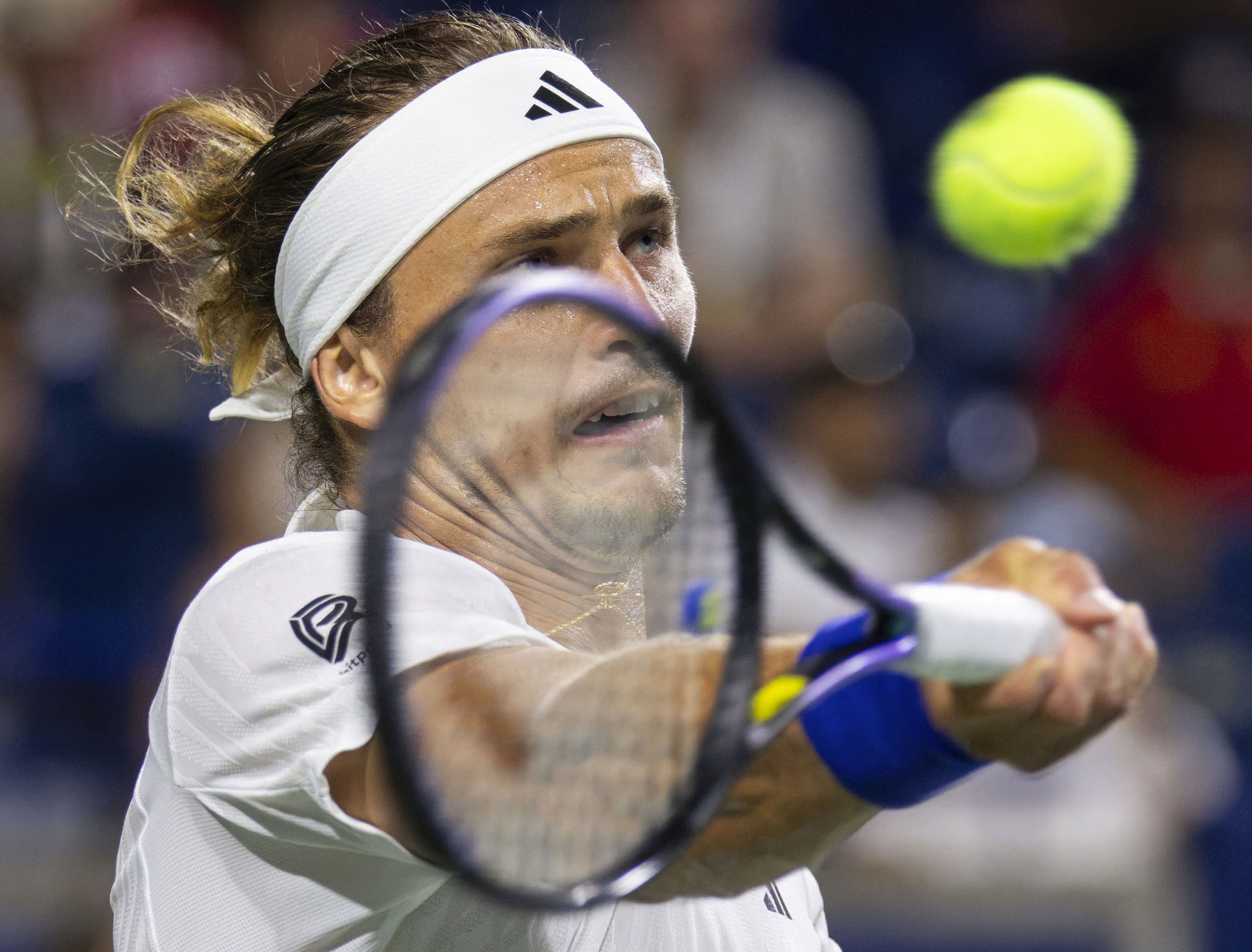 开云体育在线-日本网球队血洗美国网球队，兹维列夫统治全场的简单介绍