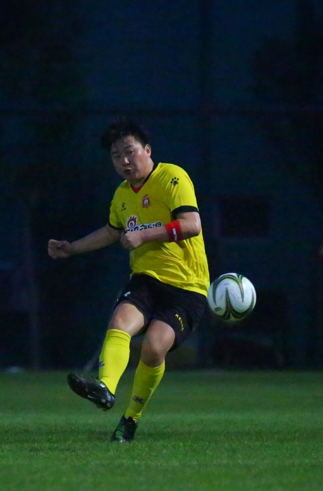 广岛三箭表现抢眼,惊险打破门,晋级八强 广岛三箭表现抢眼,惊险打破门,晋级八强