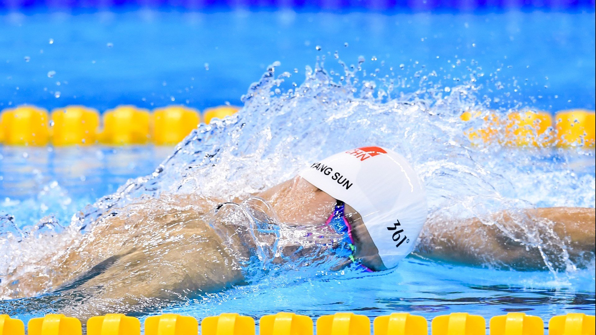 美加墨之夜，谁用天使之翼，对抗一整个工业化巨兽？