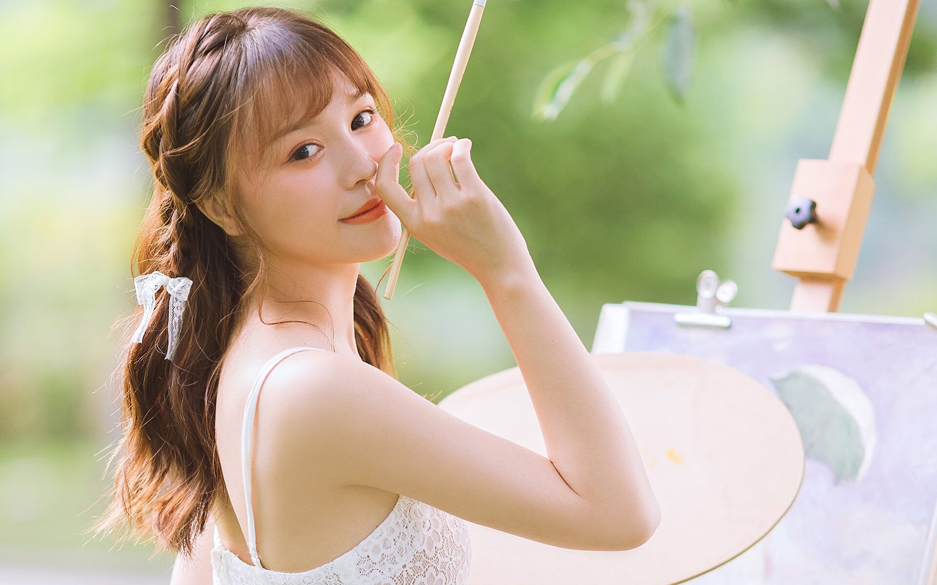 开云体育登录-胜者从不挑选战场，当篮球决胜局与F1街道赛的接管时刻同时上演