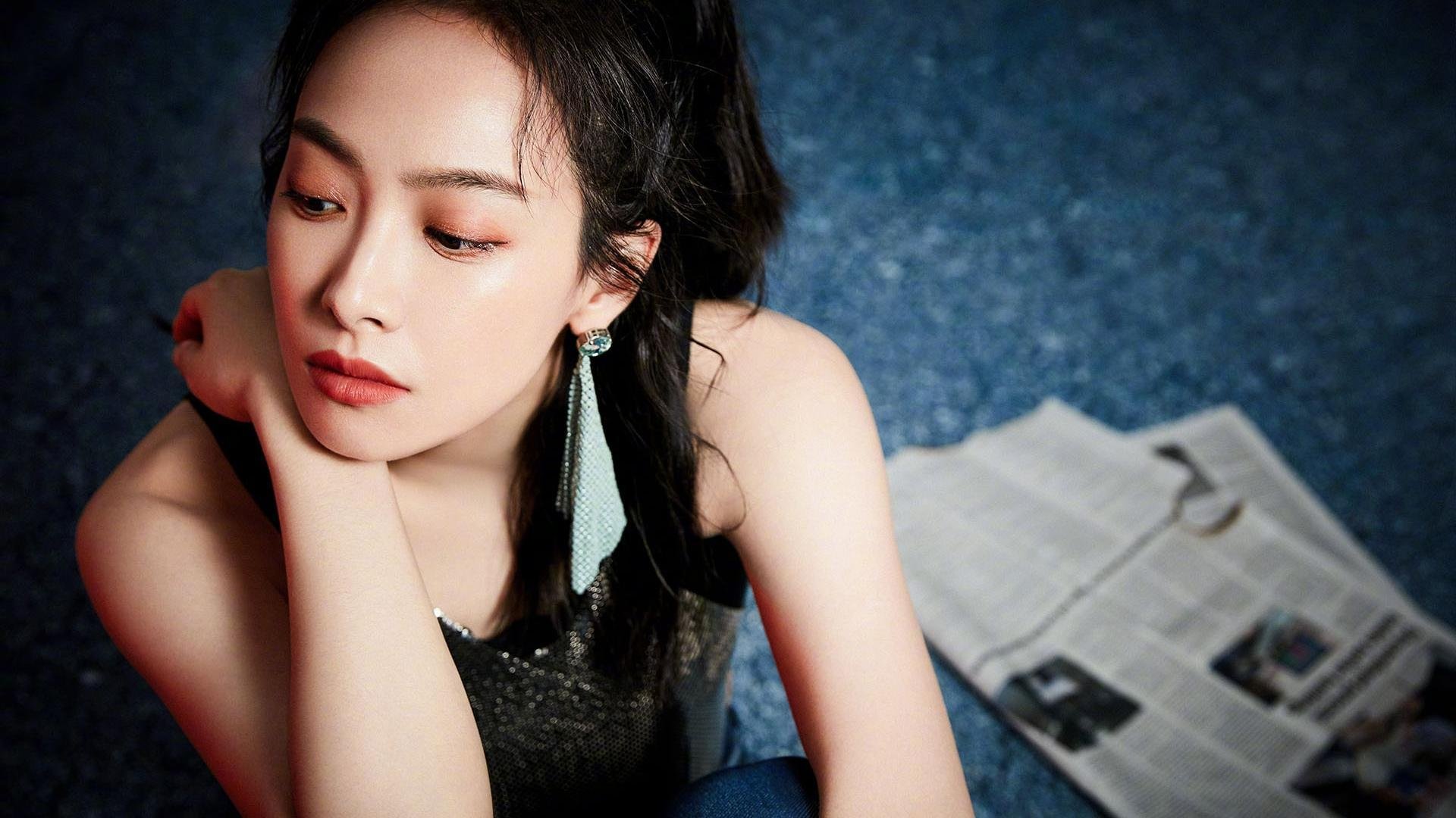 虚构的绿茵对话,当荷兰精确齿轮碾过委内瑞拉天才火花—一场跨洲际足球哲学的对决