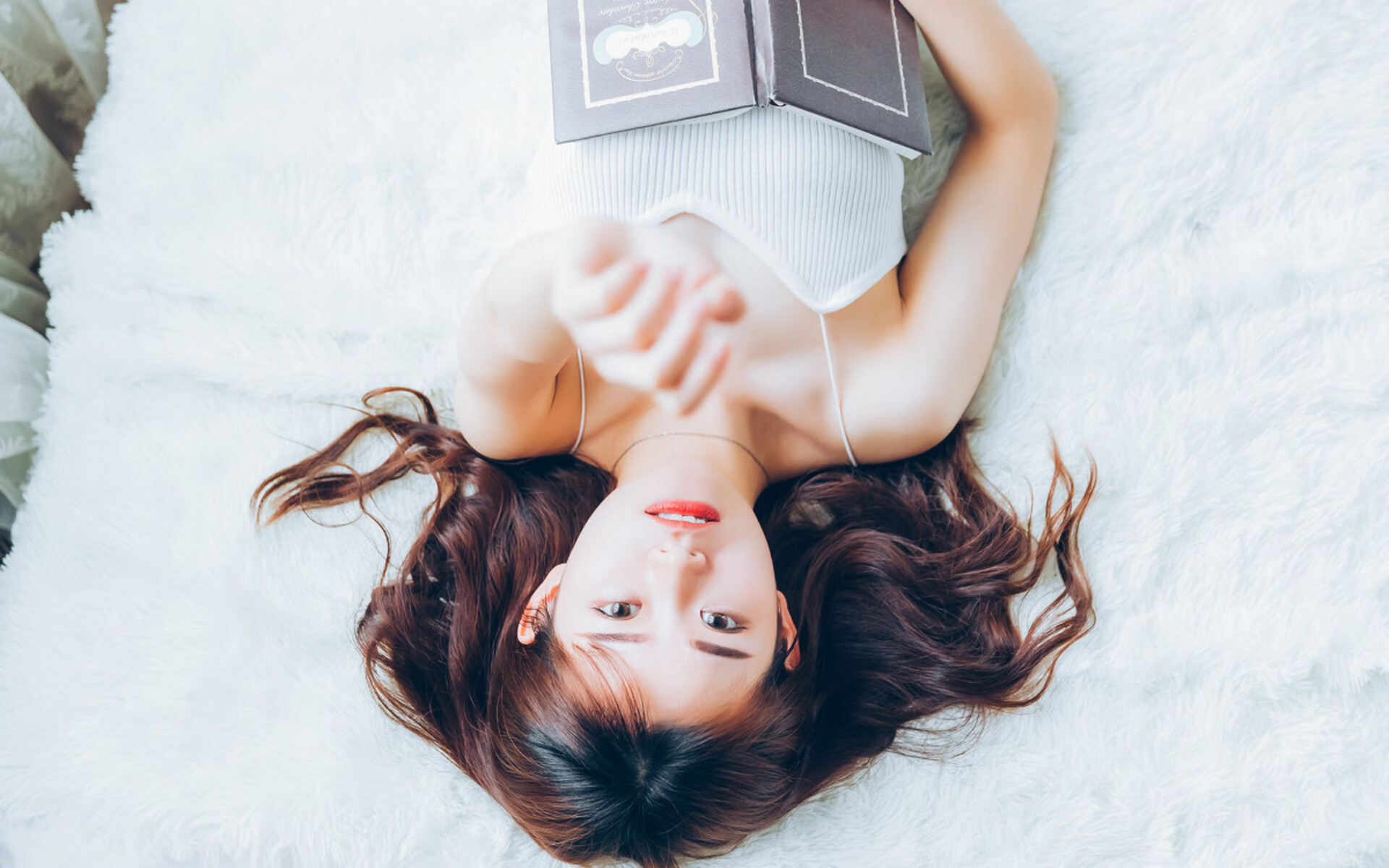 开云体育平台APP-极速对决与钢铁洪流，F1年度争冠焦点战与辽宁队淘汰广厦队的体育精神交响